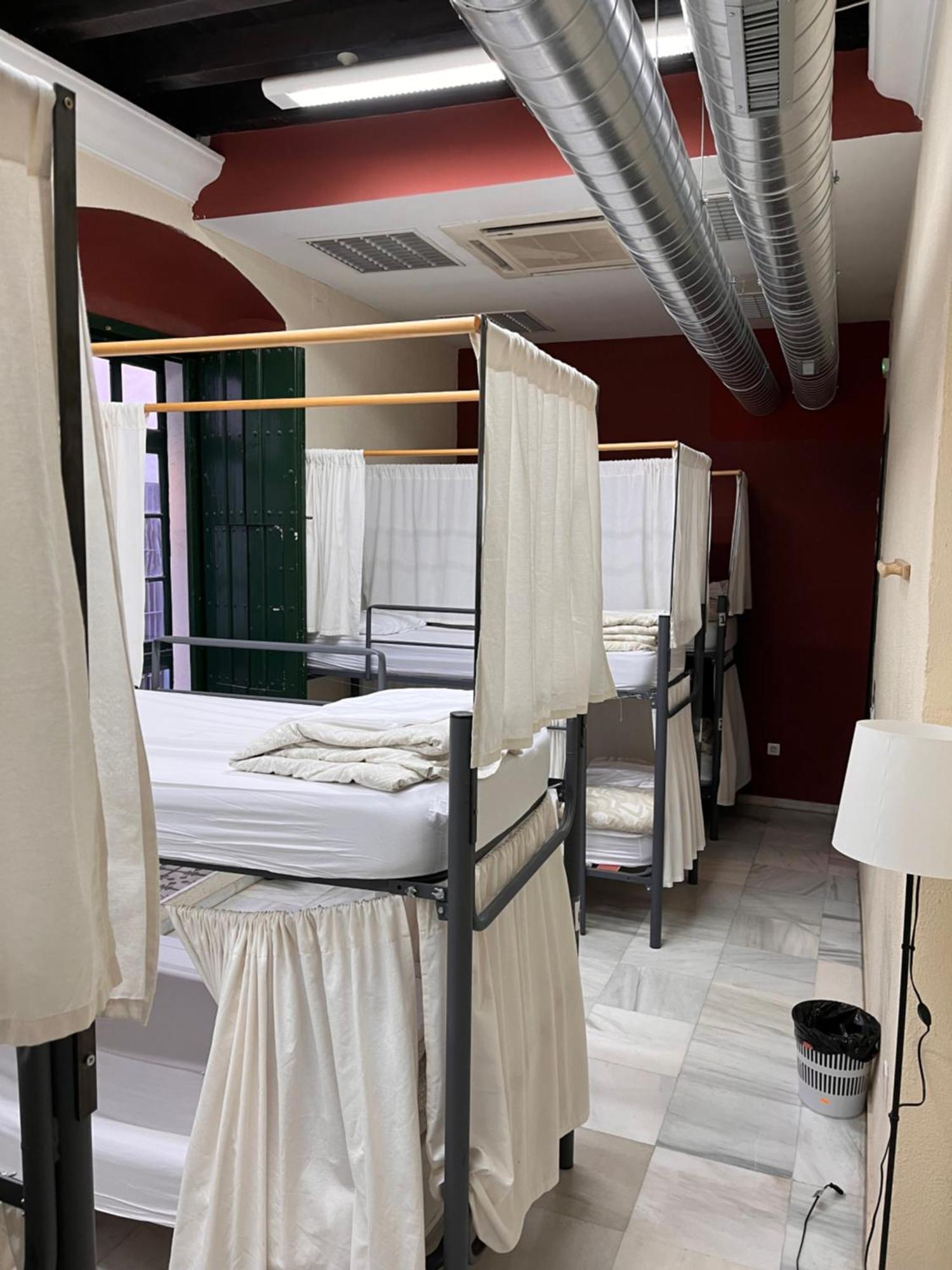 San Isidoro Hostel Sevilla ภายนอก รูปภาพ