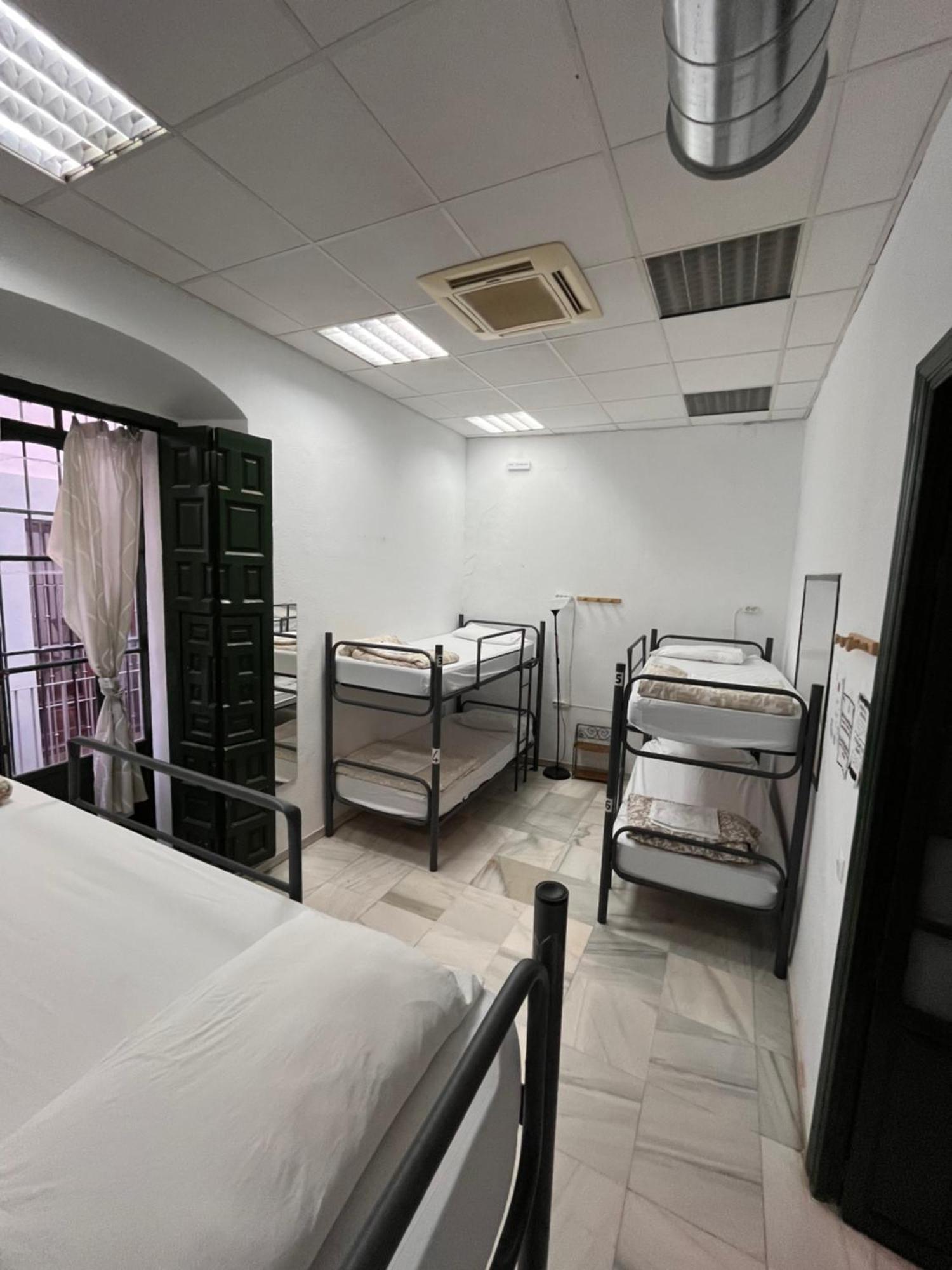 San Isidoro Hostel Sevilla ภายนอก รูปภาพ