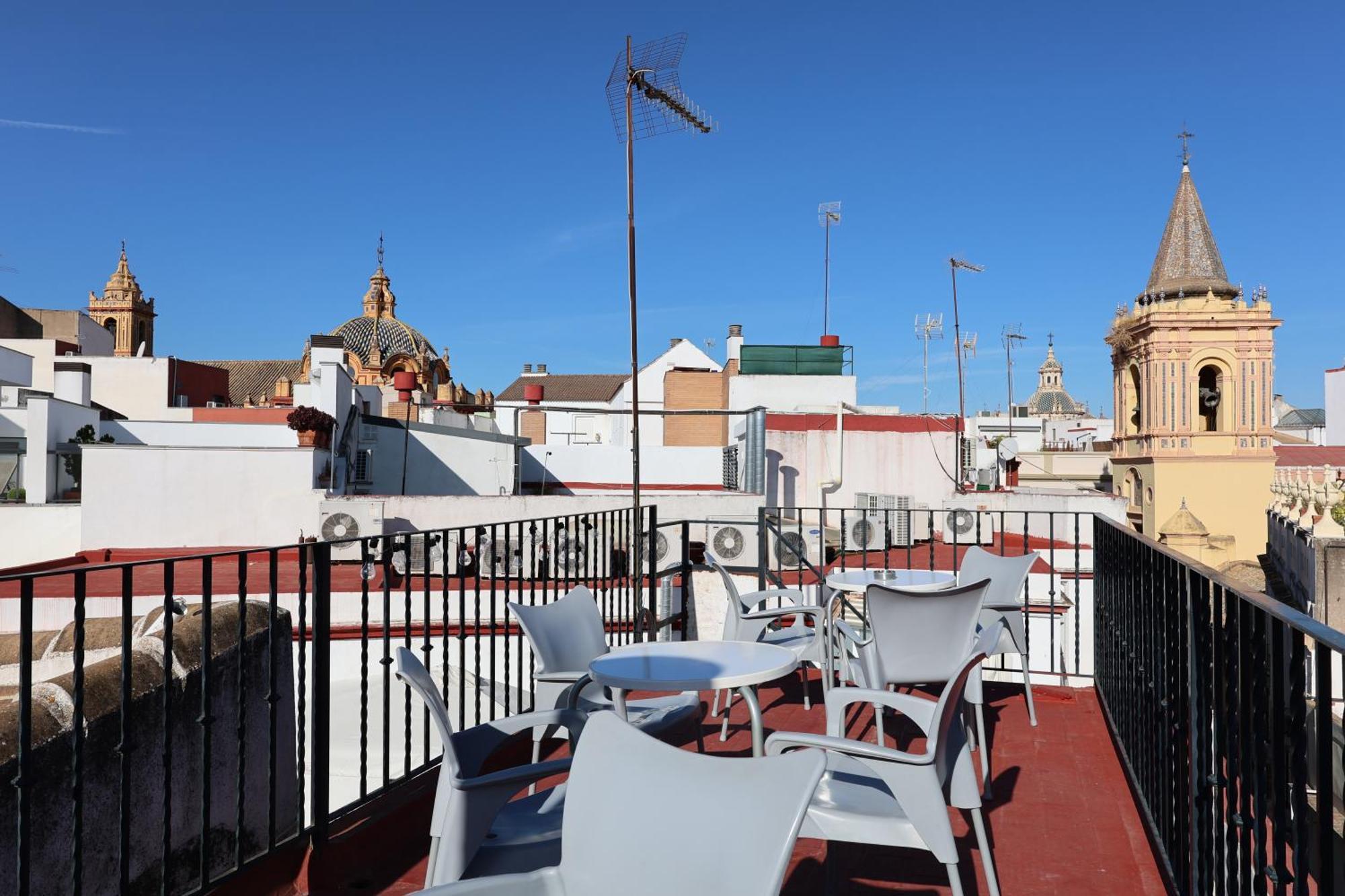 San Isidoro Hostel Sevilla ภายนอก รูปภาพ